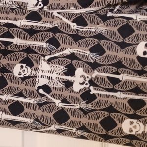 Lularoe halloween skeleton leggings